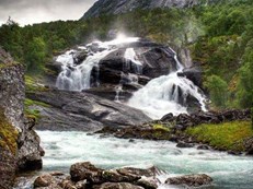Opplev Kinsarvik