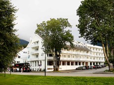 First Hotel Kinsarvik