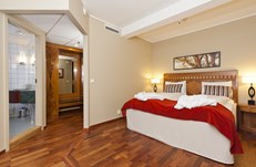 Suite - Bed