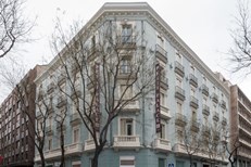 First Hotel Petit Palace Art Gallery