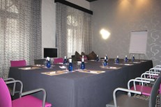 Show Room