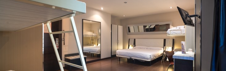 Sextuple Room