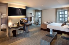 Sextuple Room