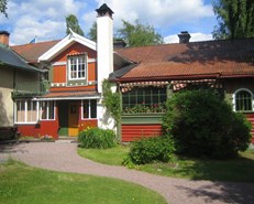 Carl Larsson Offer