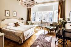 Queen Suite