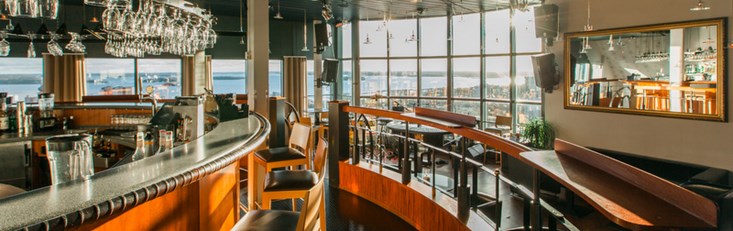 The bar at First Hotel Plaza