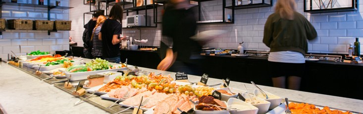 Brunch buffet First Hotel Plaza