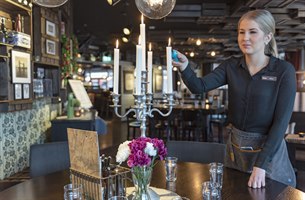 restaurant
