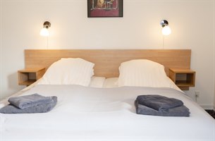 Dobbelt Standard Plus. Bilde.