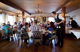 restaurant