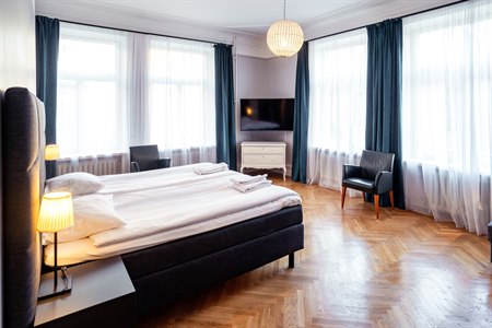 Familierom Queens Hotel. Bilde.