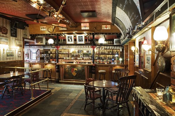 bar