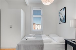 Hotellrom leilighet Inder Österbro. Bilde.