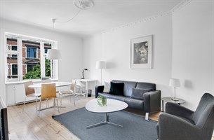 Fin stue Hotel Apartment Frederiksberg. bilde.