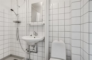 Bad Tre roms leilighet Christianshavn. Bilde.