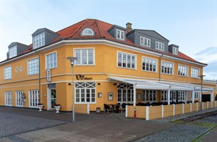 oldens Hotell og kafé utendørs. Bilde.