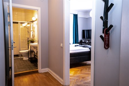 Familierom Queens Hotel. Bilde.