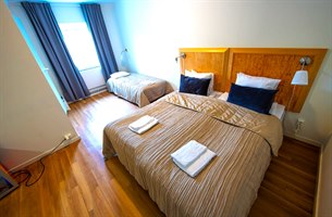 Hotellrom. Bilde.