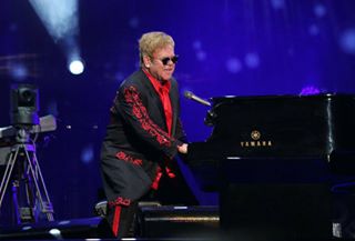Har du lyst til å vinne overnatting, burgermiddag på @olearyshamar og billetter for to til Elton John i Hamar 30. juni? Se vår Facebookside for mer informasjon (www.facebook.com/FirstHotel Victoria)
#yoursecondhomeisfirst #firsthotels #firsthotelvictoria #visithamarregionen #hamarregionen #hamar #visithedmark #visitinnlandet
Foto: Mustafa Dogan Özcelik - 15.06.2024 11:46:29